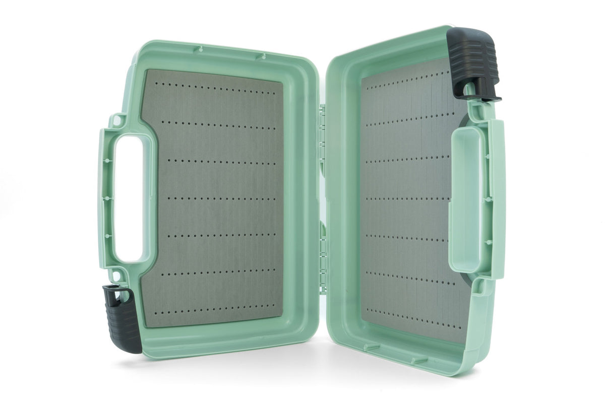 Umpqua Boat Box – Jesse Brown’s Outdoors